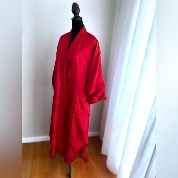 Vintage Gold label Victoria’s Secret robe Deep Scarlet Red Size S - Picture 6 of 16